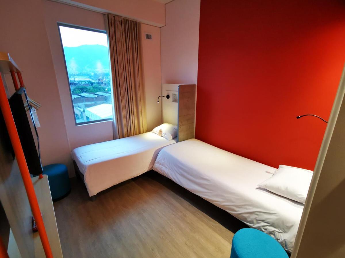 Ibis Budget Itagui Otel Medellín Dış mekan fotoğraf